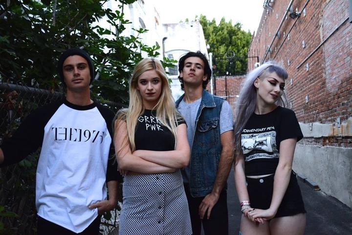 Melissa Brooks & The Aquadolls