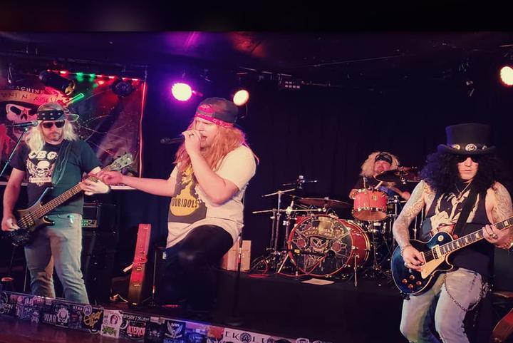 Machine Guns N Roses