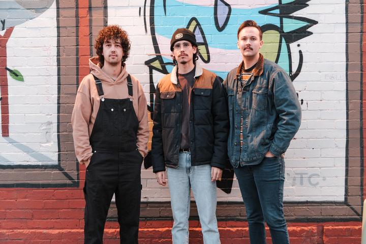 The Bombshell Flowers image