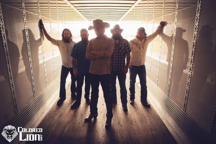 Jason Boland & The Stragglers 